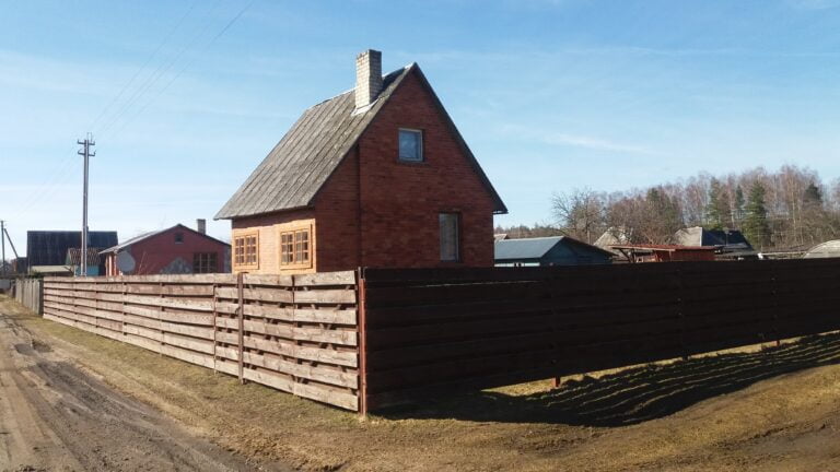 Parduodamas sodo namas Barčių sodų bendrijoje „Tulpė”