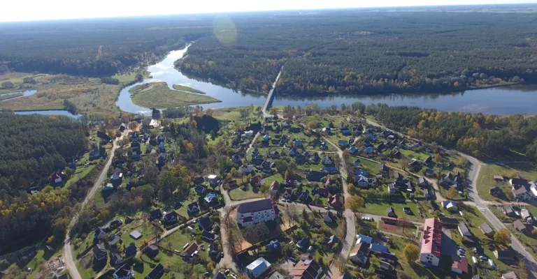 Parduodamas 89 arų namų valdos sklypas Merkinės miestelyje